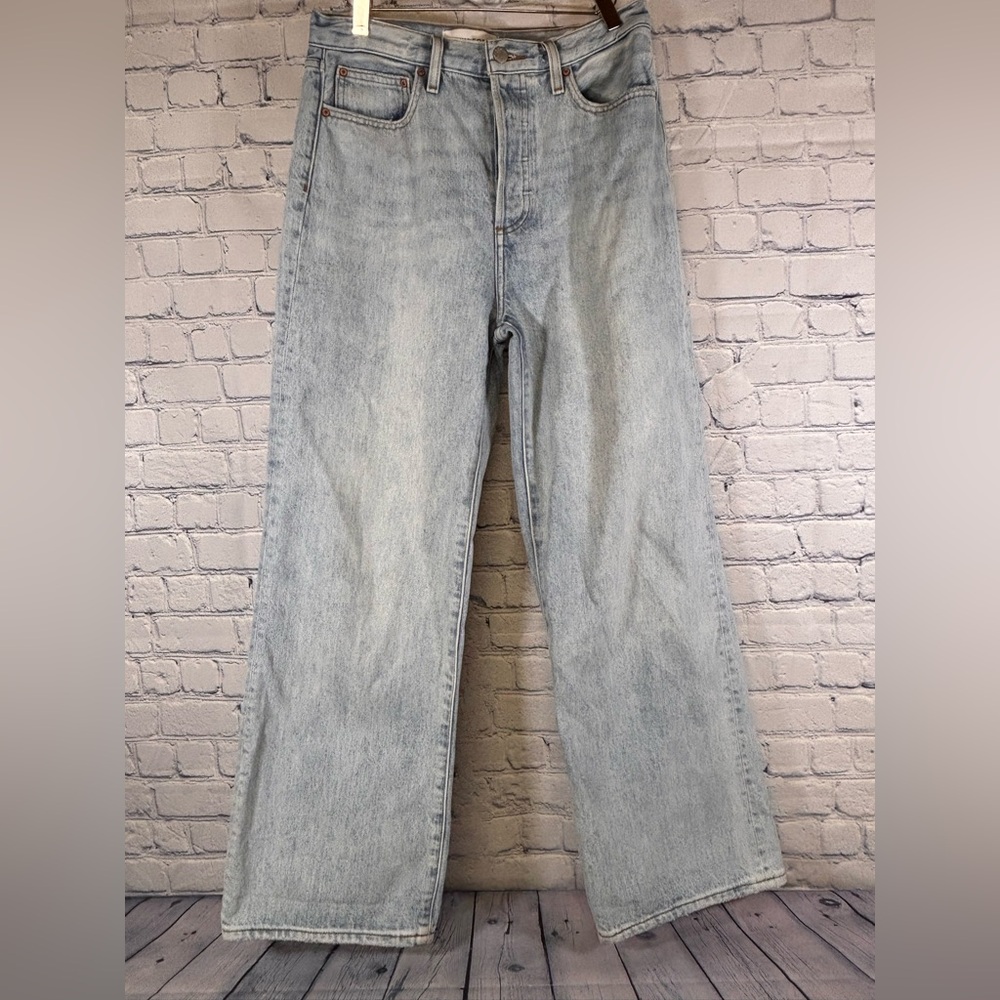 Aritzia Denim Forum Farrah Light Wash Iconic Retro Streetwear Wide Leg Jeans 28L